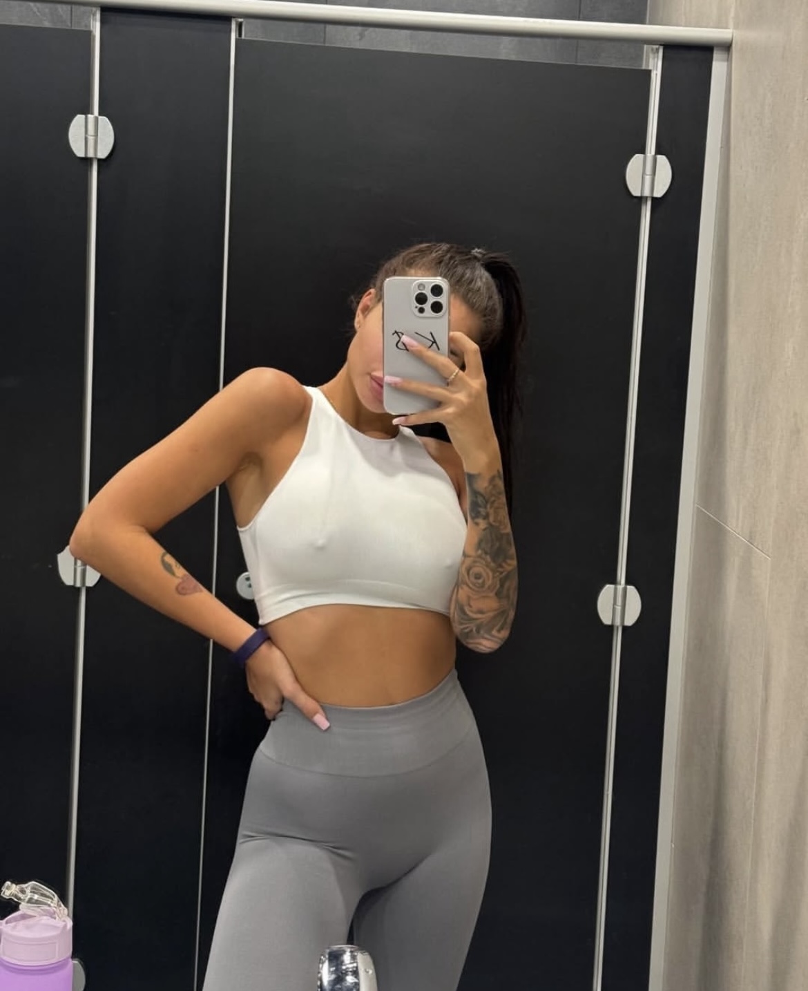 Девушка Кристина стройная сделает профессионально эскорт и позовет в гости