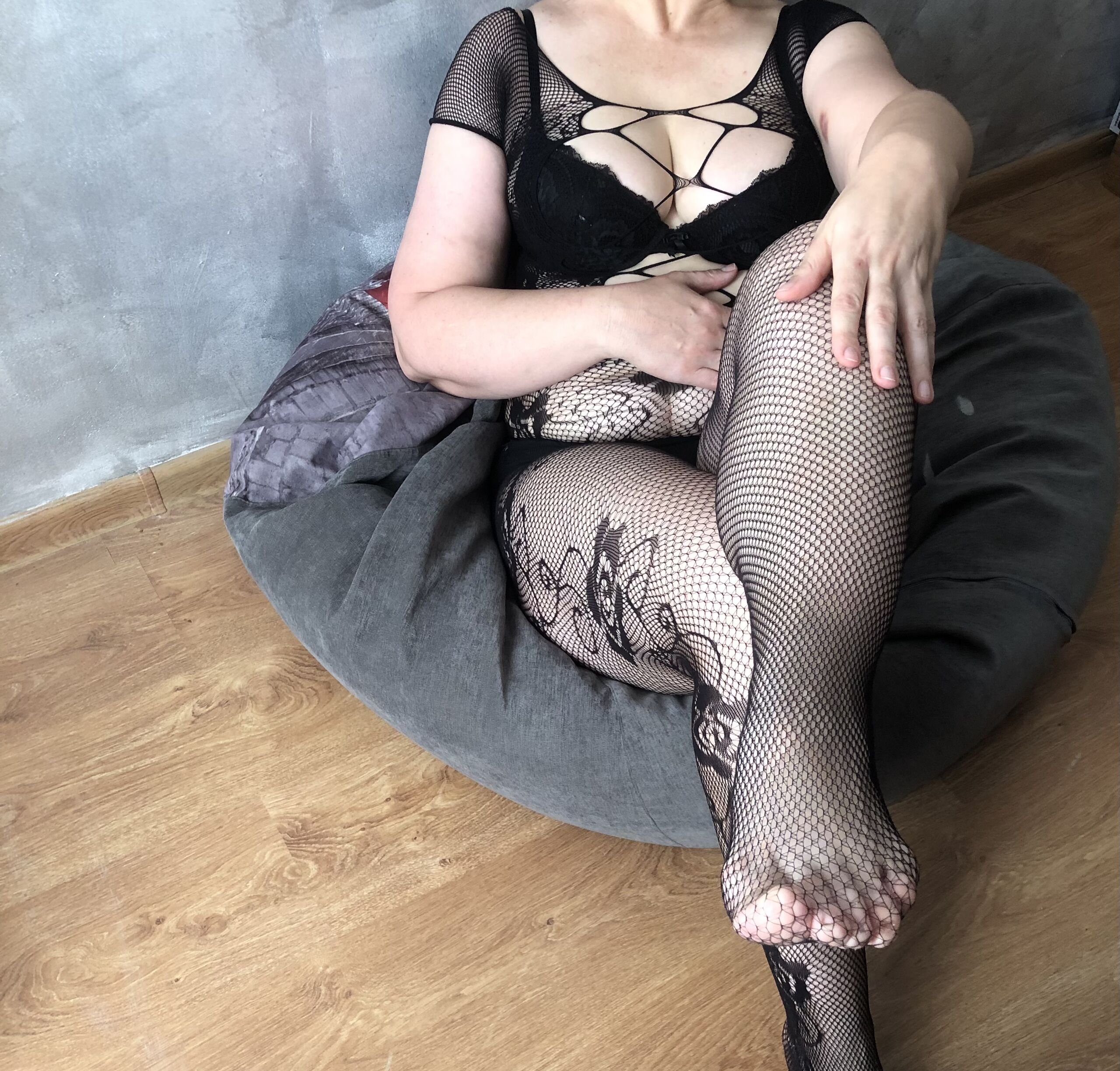 Шлюха Натали с 3 размером груди подарит куннилингус и пригласит к себе в Район - Северо-Запад