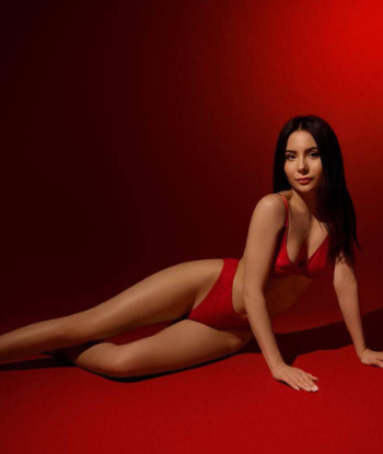 Девочка Вика 25 лет сделает с удовольствием окончание на лицо и примет у себя