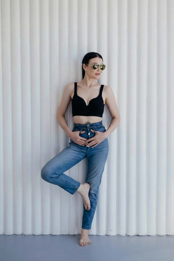 Путана Ксюша 25 лет сделает с удовольствием куннилингус и примет у себя в Район - Юго-Запад